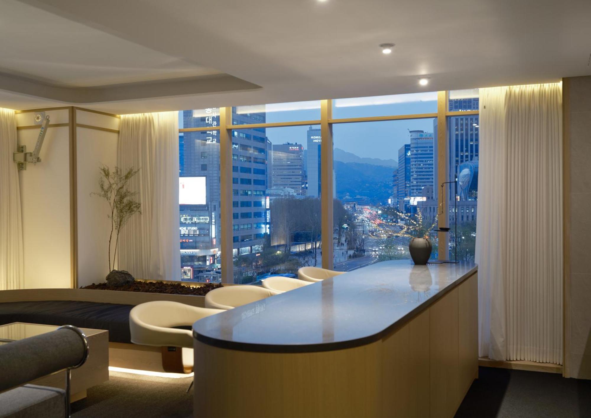 Uh Suite Seoul Deoksugung Экстерьер фото