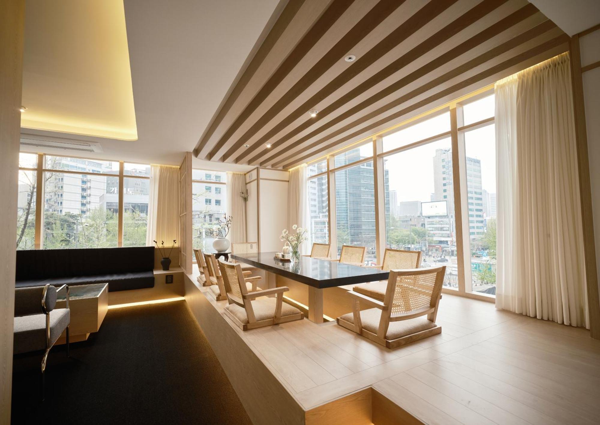 Uh Suite Seoul Deoksugung Экстерьер фото