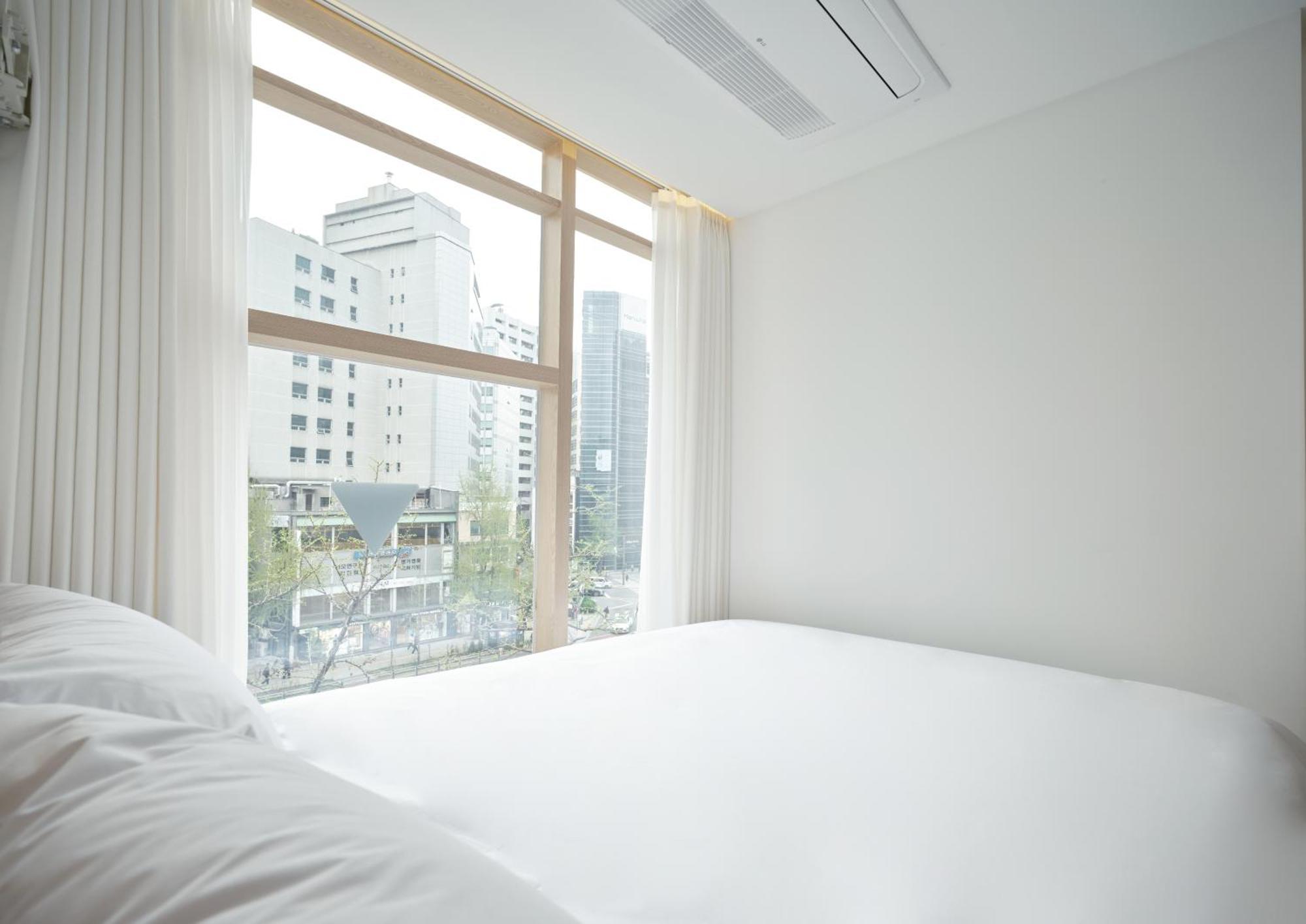 Uh Suite Seoul Deoksugung Экстерьер фото